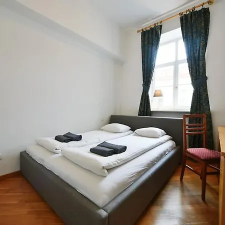 Domillion 3bdr Huge Town Hall Luxury Ac D3948
