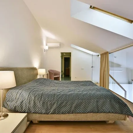 Lejlighed Domillion 3bdr Huge Town Hall Luxury Ac D3948 *