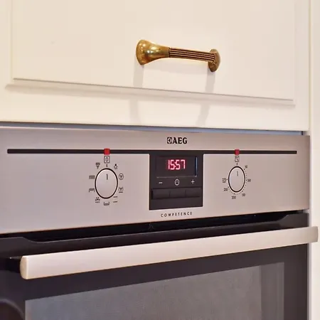 Domillion 3bdr Huge Town Hall Luxury Ac D3948 *