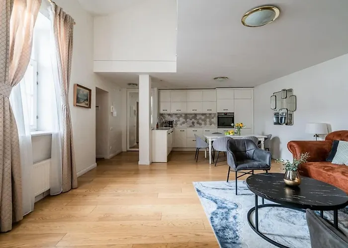 Domillion 3bdr Huge Town Hall Luxury Ac D3948 Appartement *