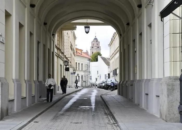 Apartment Domillion 3bdr Huge Town Hall Luxury Ac D3948